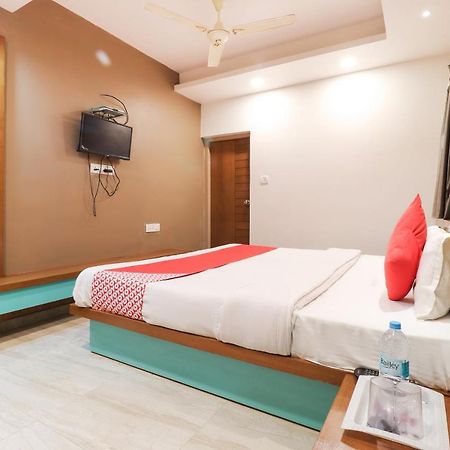Oyo 26781 Hotel Raghupati Ayodhya 外观 照片