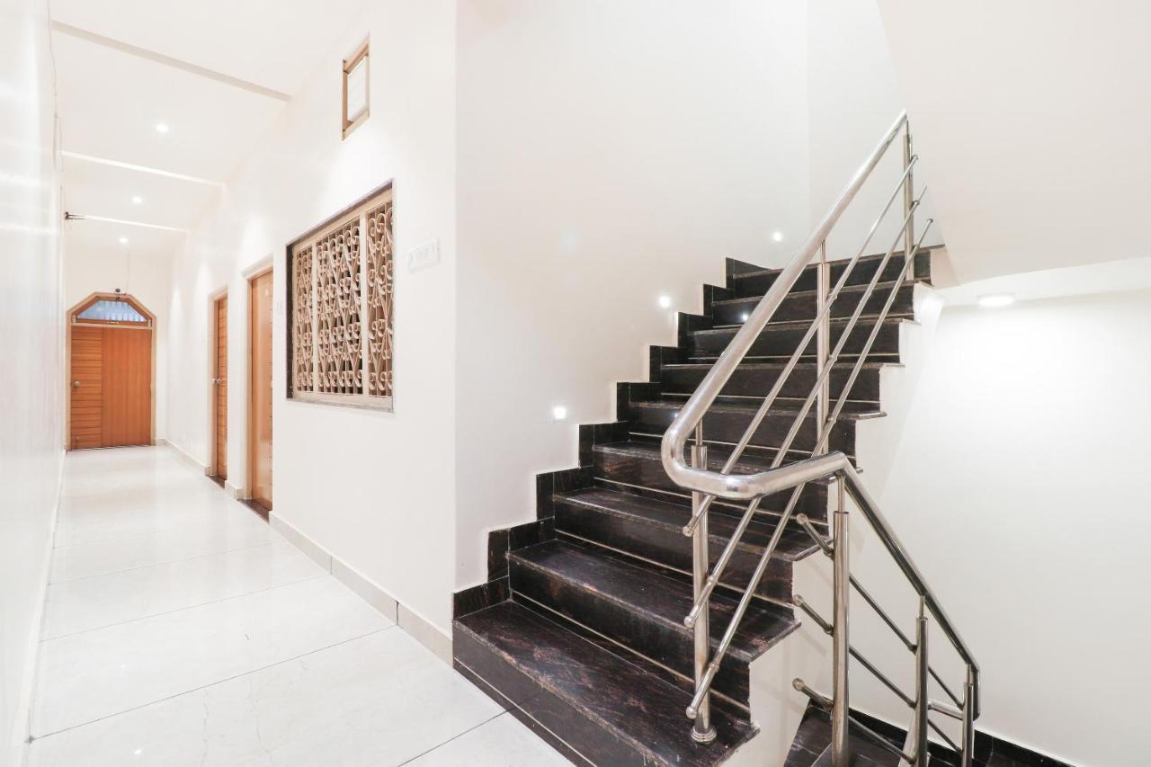 Oyo 26781 Hotel Raghupati Ayodhya 外观 照片
