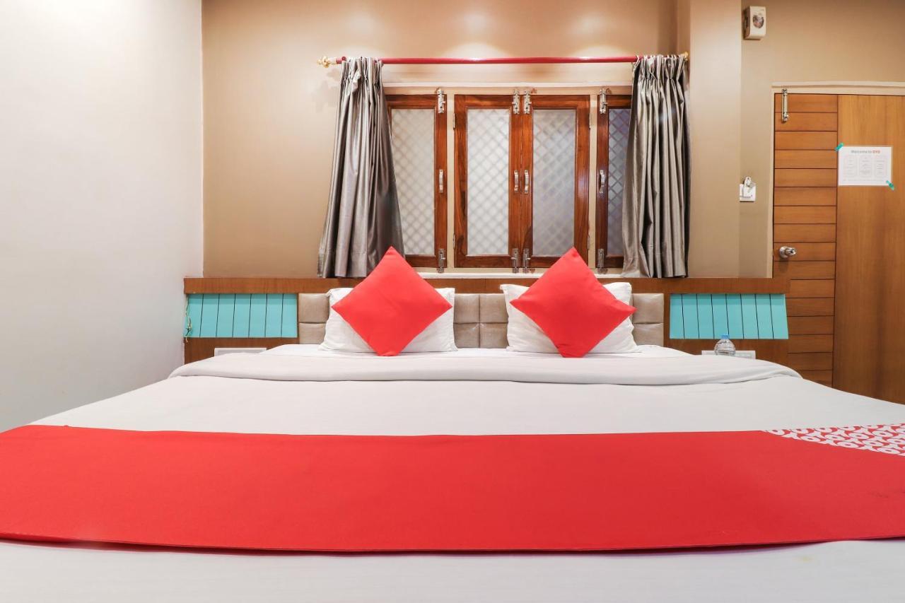 Oyo 26781 Hotel Raghupati Ayodhya 外观 照片